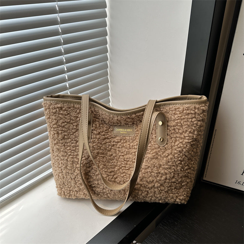 Fashionable Furry Versatile Shoulder Bag