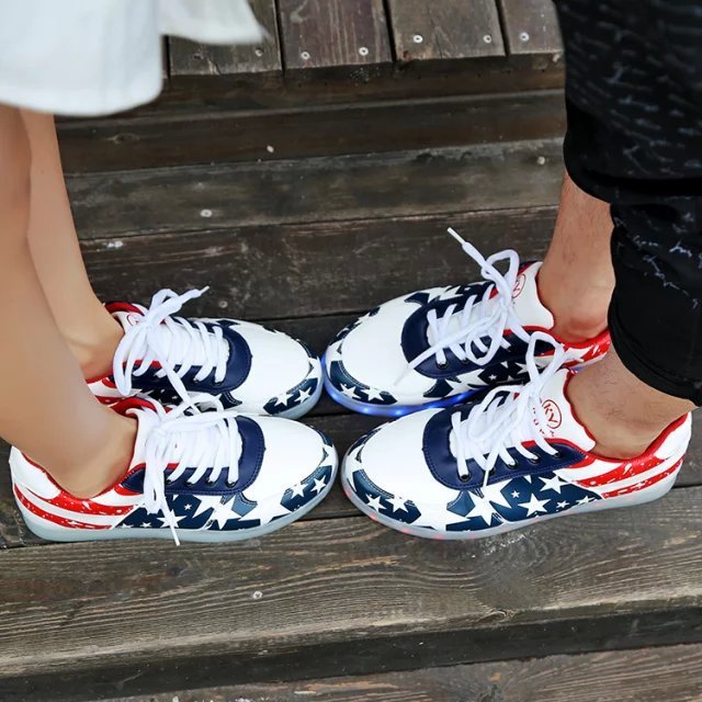 Couple's charging colorful luminous shoes
