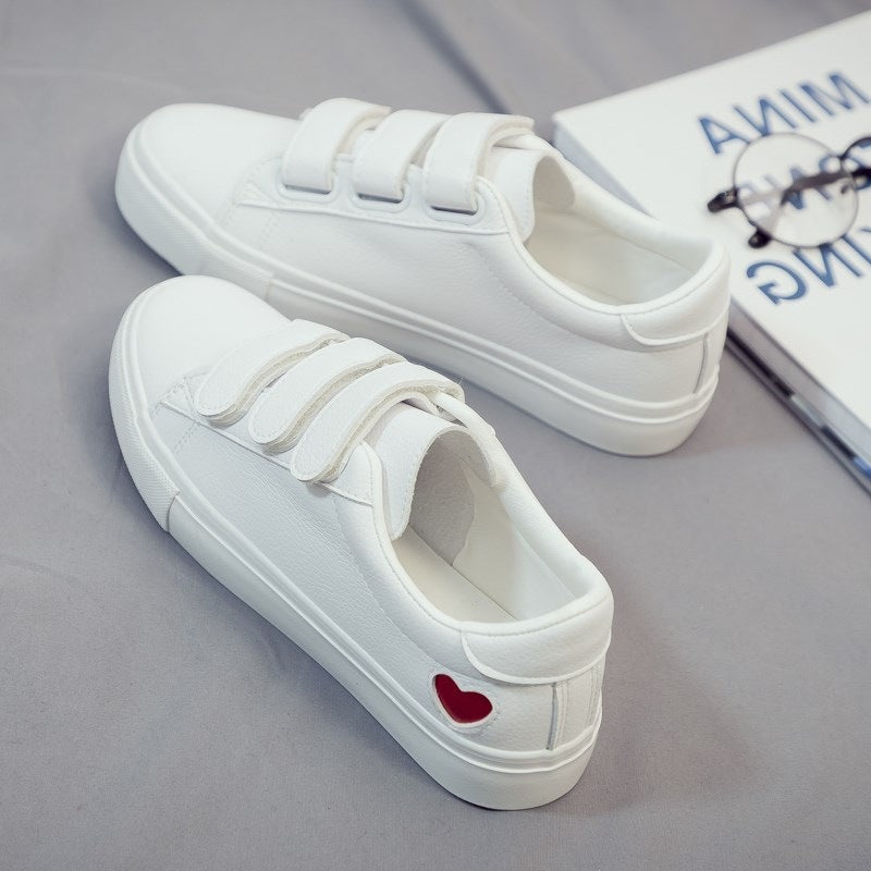 Korean student white shoes