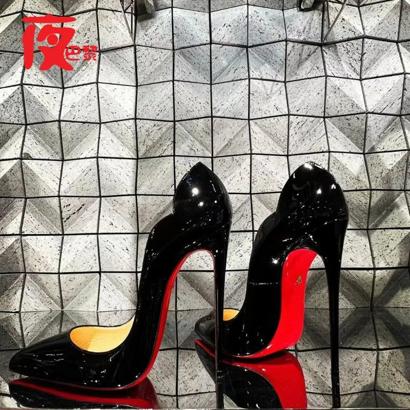 Curved edge shallow mouth gradient high heels