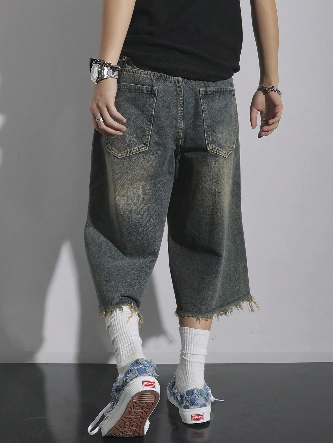 Men's Loose Ripped Denim Jeans 7 Point Calf Length Wide Leg Trousers