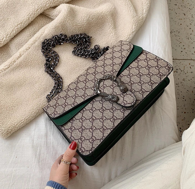 Gucci Lightweight Shoulder Bag with Magnetic Snap